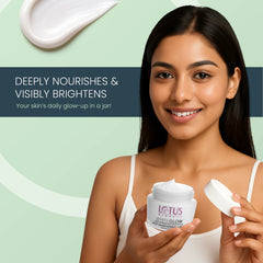 Lotus Herbals Cosmetics WhiteGlow Skin Brightening Deep Moisturising Cream SPF 20 PA+++ 60g Lotus Herbals Cosmetics WhiteGlow Skin Brightening Deep Moisturising Cream SPF 20 PA+++ 60g