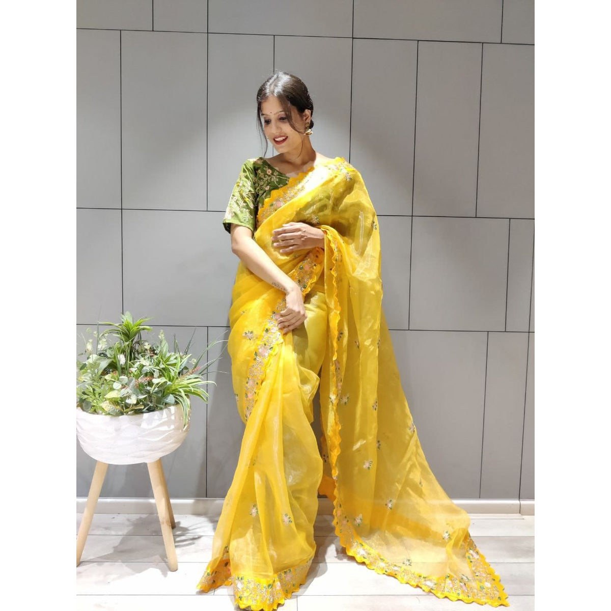 Bollywood Indian Pakistani Ethnic Party Wear Women Soft Pure Premium Organza Silk Yellow Saree/Sari