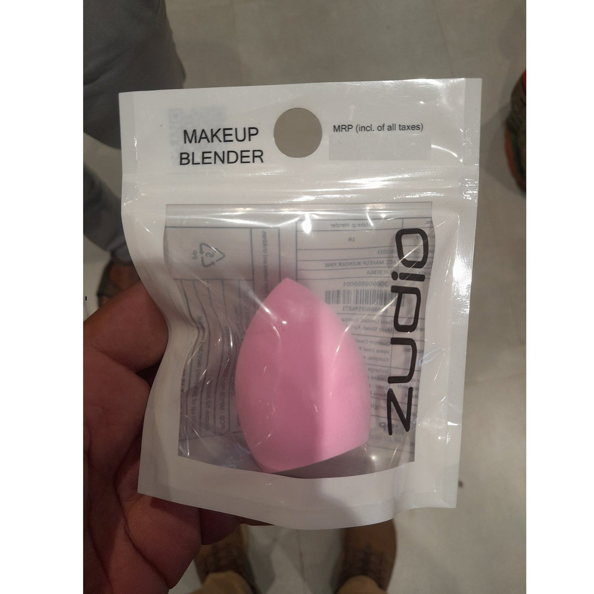 Tata Zudio Makeup Blender Farbe Pink &amp; Nude