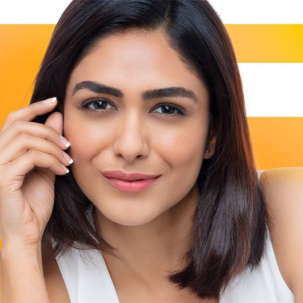 LAKMÉ 9To5 Средство для умывания лица с витамином С и микрокристаллическими шариками для свежей и сияющей кожи