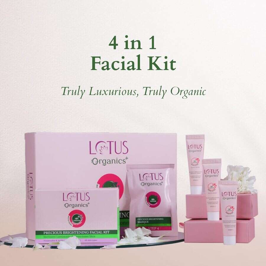 Lotus Herbals Cosmetics Precious Brightening Facial Kit