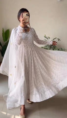 Болливудская индийская пакистанская этническая праздничная одежда, женский мягкий чистый белый костюм Джорджет Чиканкари, платье Анаркали