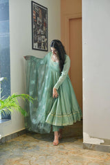 Bollywood Indische Pakistanische Ethno Party Wear Damen Weiche Reine Chanderi Baumwolle Anarkali Kleid