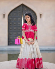 Pakistanische Party indische Lengha Hochzeit Bollywood Braut ethnische Chelline Kinder Lehenga Choli