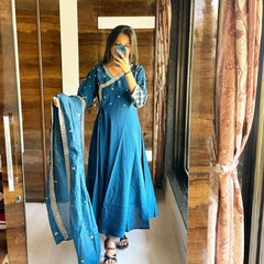 Bollywood Indische Pakistanische Ethnische Party Tragen Frauen Weiche Reine Georgette Blau Anarkali Dupatta Unteres Kleid