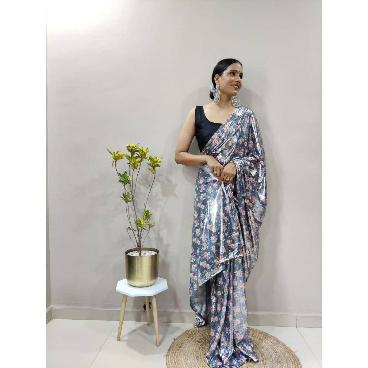 Bollywood Indian Pakistani Ethnic Party Wear Women Soft Pure Lycra Silk With Digital Print Foil Work Saree/Sari