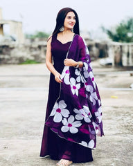 Bollywood Indische Pakistanische Ethno Party Wear Damen Weiches Reines Georgette Lila Massives Kurta Set Mit Floralem Dupatta Kleid
