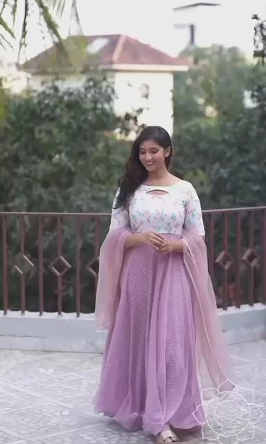 Bollywood Indische Pakistanische Ethnische Party Tragen Frauen Weiche Reine Lavendel Schatten 1000 Georgette Butti Anarkali Kleid